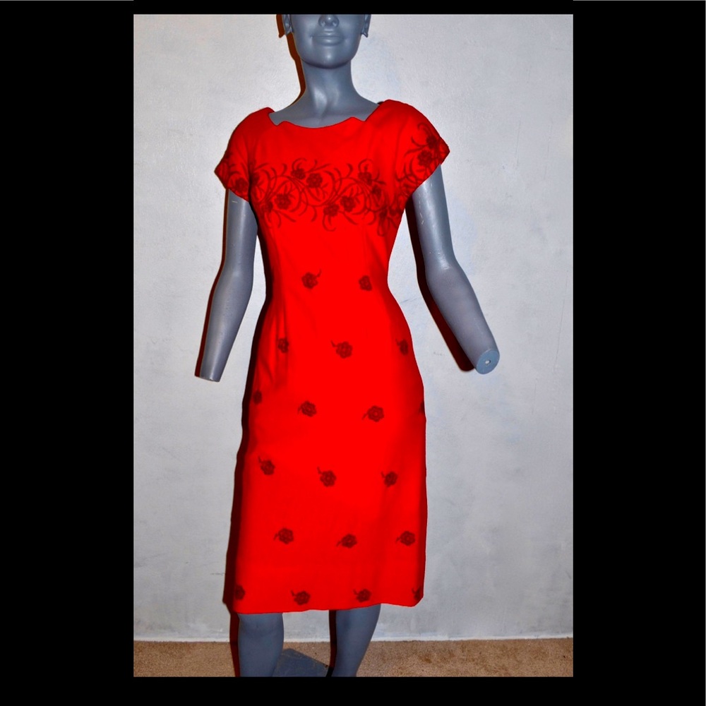 VTG 60’s WIGGLE DRESS